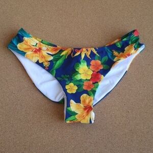 𝅺cupshe Blue Floral Bikini Bottoms NWT
